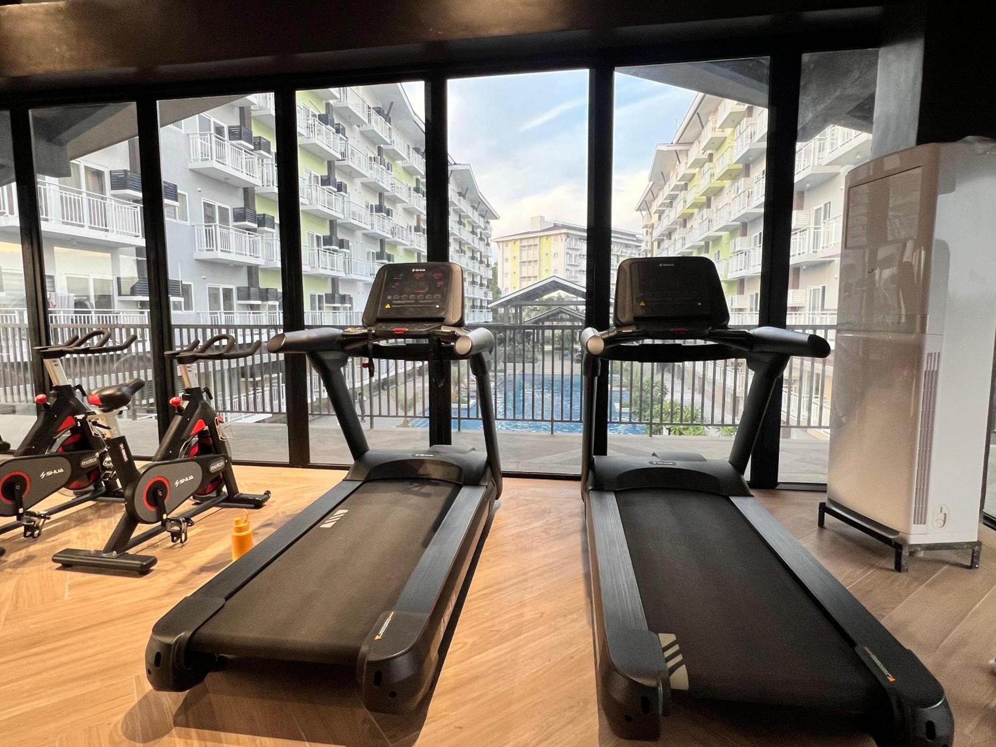 Vp - Amani Grand Resort Residences, 03 Minutes Away From Mactan Airport - Bldg B - Unit 522 Đảo Mactan Ngoại thất bức ảnh